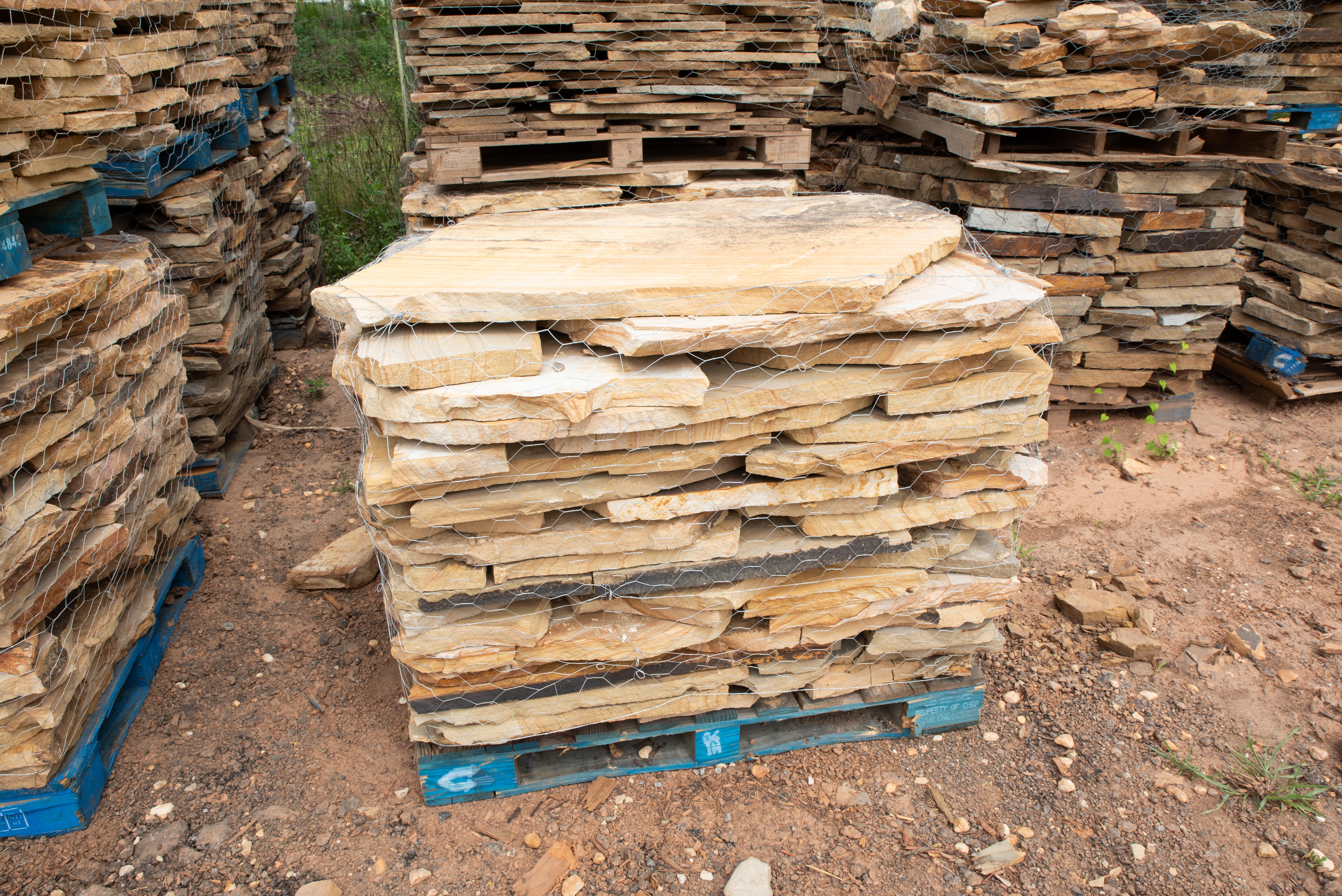 Yellow Flagstone per Pallet